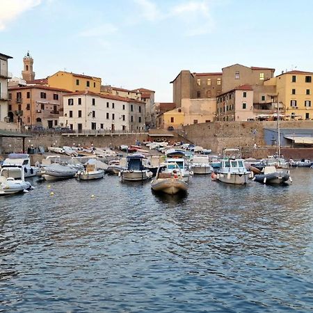 Casa Ilanfra - Appartamenti Gabbiano, Farfalla E Stella Marina Piombino Luaran gambar