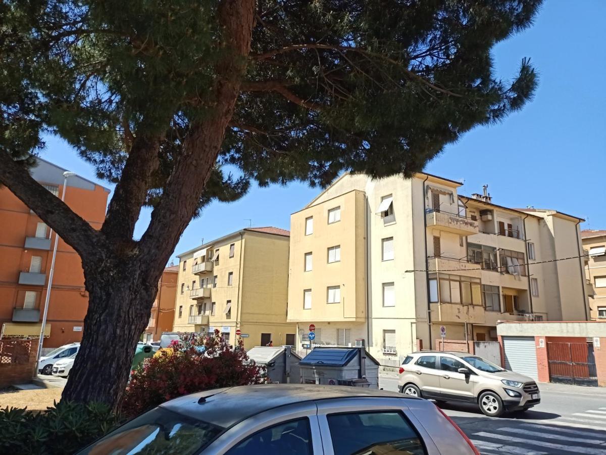 Casa Ilanfra - Appartamenti Gabbiano, Farfalla E Stella Marina Piombino Luaran gambar