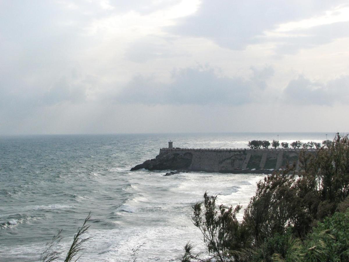 Casa Ilanfra - Appartamenti Gabbiano, Farfalla E Stella Marina Piombino Luaran gambar