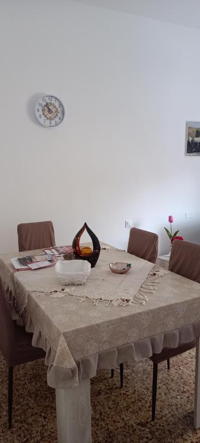 Casa Ilanfra - Appartamenti Gabbiano, Farfalla E Stella Marina Piombino Luaran gambar