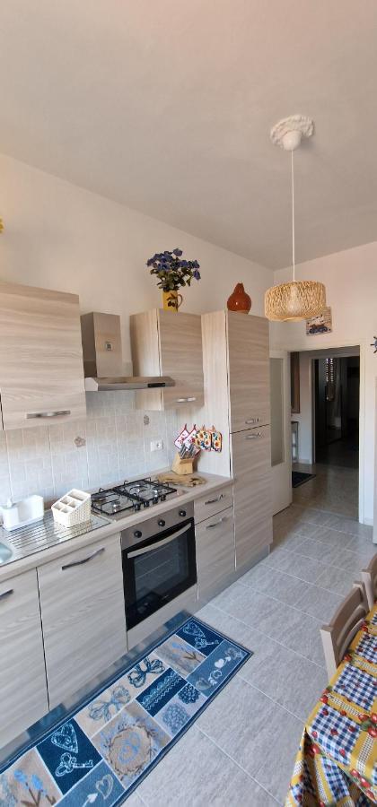 Casa Ilanfra - Appartamenti Gabbiano, Farfalla E Stella Marina Piombino Luaran gambar