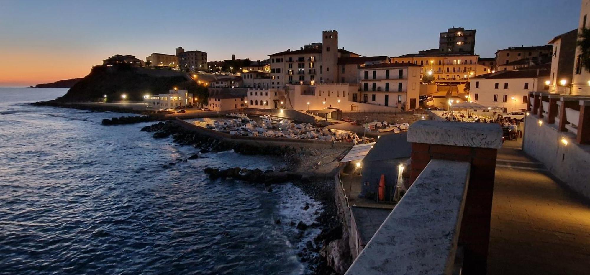 Casa Ilanfra - Appartamenti Gabbiano, Farfalla E Stella Marina Piombino Luaran gambar